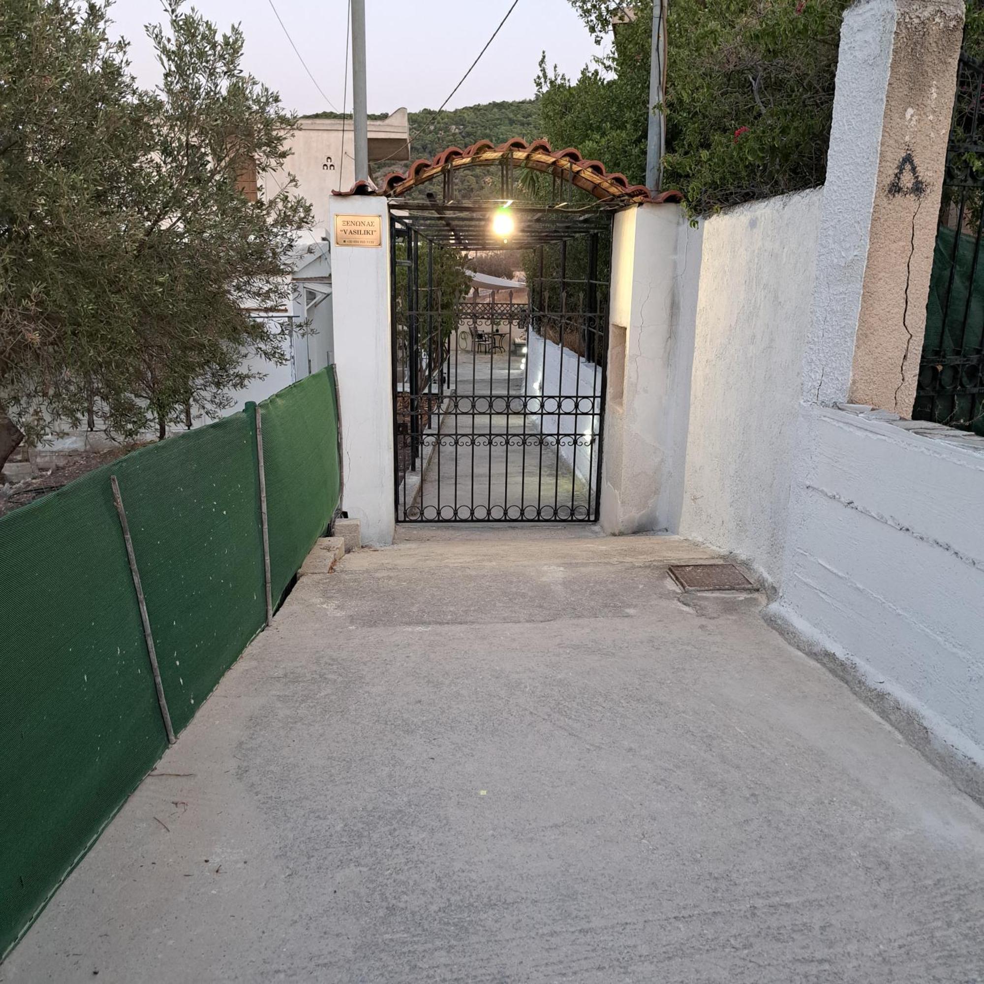 Ξενώνας Vasiliki Βαθύ Εξωτερικό φωτογραφία